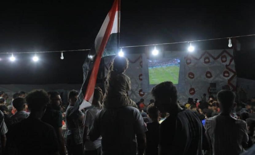 غزة تشاهد كأس العالم بين الخيام وتحت وطأة الجوع والنزوح