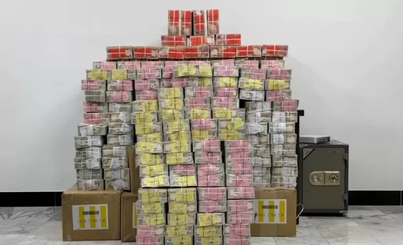 العراق يكشف مخبأ جديداً لملايين الدولارات المنهوبة