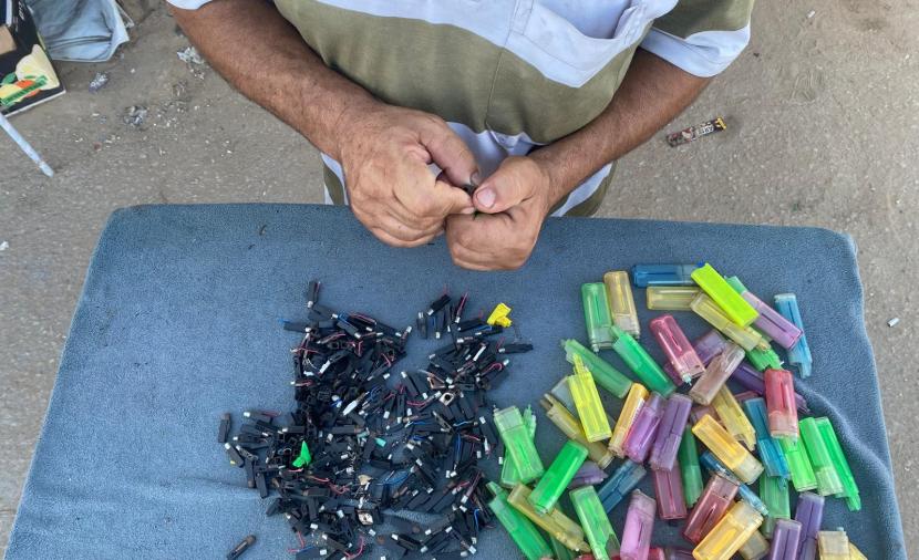 في غزة.. الولاعة تتحول إلى سلعة نادرة