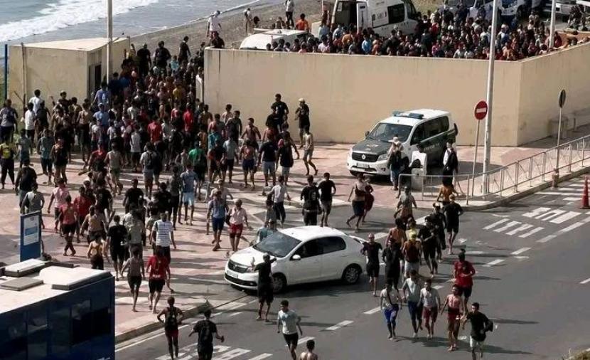 مقتل 34 مهاجرا خلال العبور من المغرب إلى "سبتة"