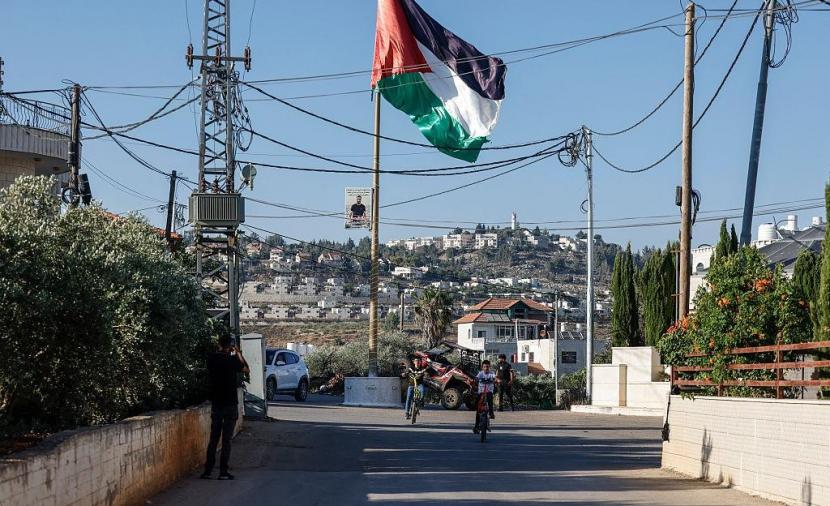 عدوان المستوطنين يطال فلسطينيين أمريكيين في ترمسعيا