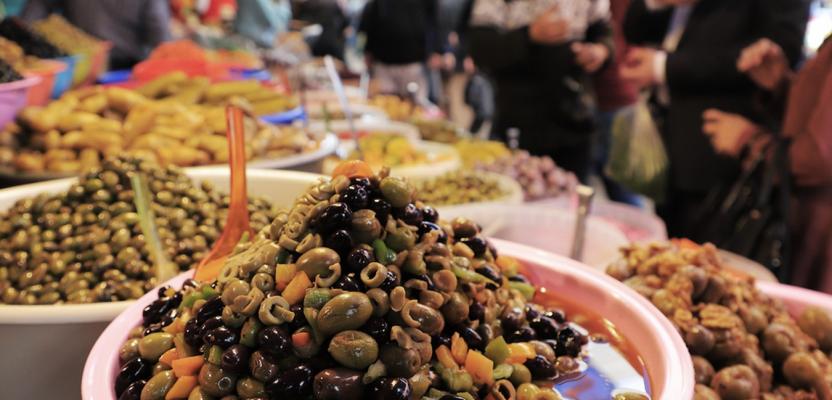في أول أيام رمضان.. سوق الزاوية بقطاع غزة