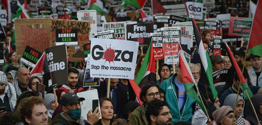 آلاف المشاركين في مسيرة تضامنية مع غزة في لندن
