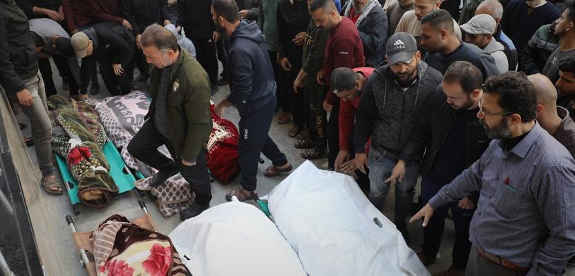 تشييع عدد من الشهداء في مخيم النصيرات وسط قطاع غزة