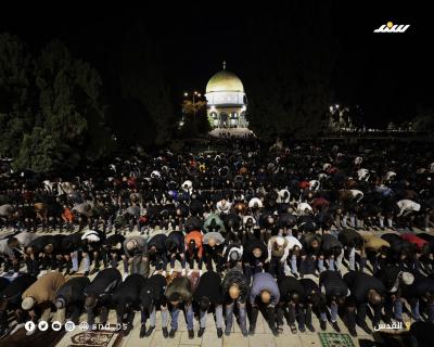 الصلاة والرباط في الأقصى (4).jpg