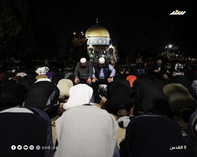 صلاة العشاء والتراويح  في الأقصى (9).jpg