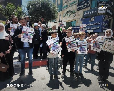 وقفة بالخليل تضامنًا مع خضر عدنان (9).jpg