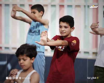 دورات سباحة.jpg