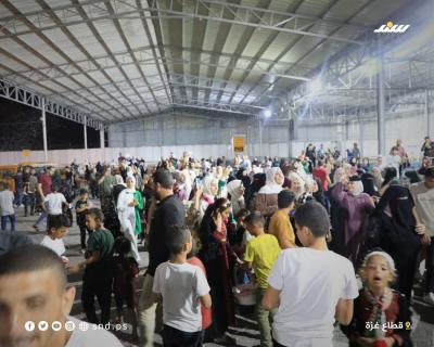 استعدادات الأهالي لاستقبال حجاج بيت الله الحرام بعد عودتهم من أداء مناسك الحج (2).jpg
