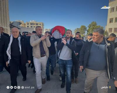 انطلاق موكب تشييع الشهيد كاتسون صبحي حسن  من بلدة قصرة جنوب سرق نابلس من مشفى رفيديا 2.jpg