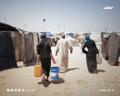 الحصول على المياه... كابوس يلاحق النازحين في خان يونس2.jpg