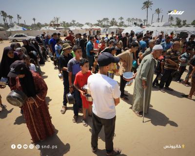 الجوع ينهش أطفال غزة.. طوابير لا تنتهي وأيادٍ صغيرة تمتدّ بحثًا عن الطعام6.jpg