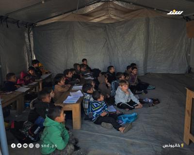 خيمة تقاوم الإبادة التعليمية.. طلاب غزة يدرسون وسط البرد ونقص الإمكانيات7.jpg