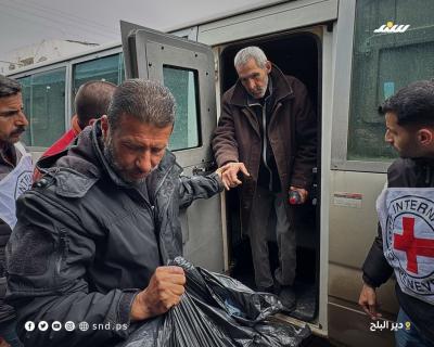 الاحتلال يفرج عن 5 أسرى من غزة  (2).jpg