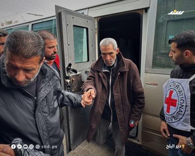 الاحتلال يفرج عن 5 أسرى من غزة  (5).jpg