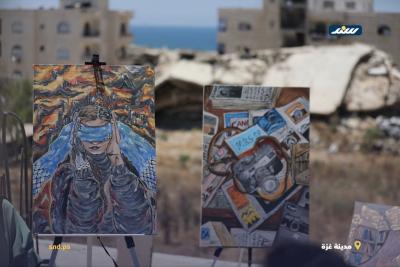 جنى أبو هربيد تُحوّل ركام مرسمها المدمر إلى لوحاتٍ توثّق وجع النازحين بغزة (2).jpg