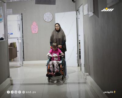الفتاة سندس الجروشة تواجه مرضًا نادرًا وسوء تغذية يلتهم جسدها6.jpg