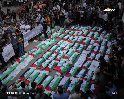 غزة تشيّع قرابة 100 شهيد انتشلهم طواقم الدفاع المدني من حي الزيتون بعد نحو ثلاث سنوات تحت ركام بيوتهم1.jpg