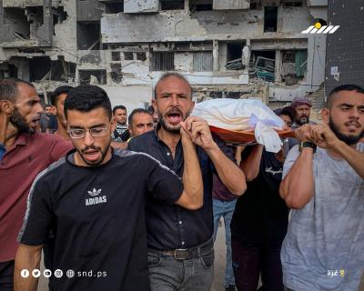 تشييع شهيدين ارتقيا في استهداف إسرائيلي بمنطقة النفق بمدينة غزة6.jpg