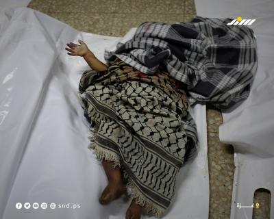 وصول جثامين 20 شهيدًا بينهم أطفال إلى مجمع الشفاء الطبي.jpg