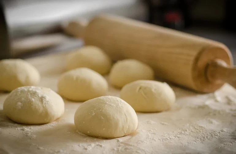 dough-943245_1280.webp