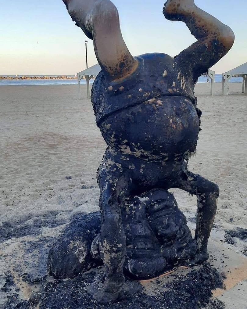 حرق تمثال بن غوريون.jpg