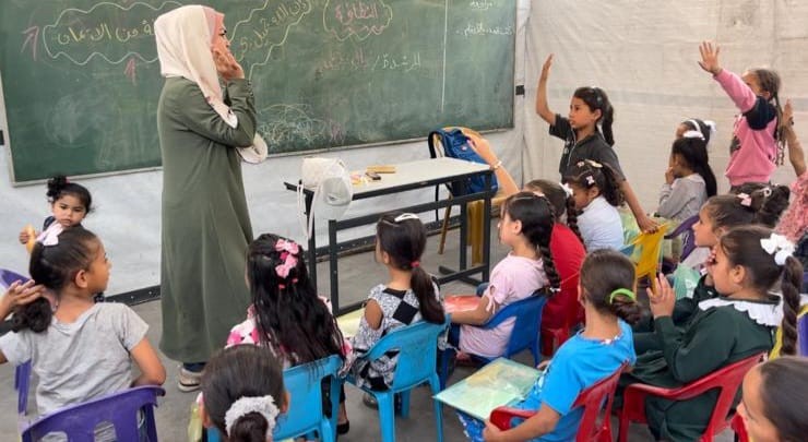 مبادرة تعليم أطفال في غزة  (1).jpeg