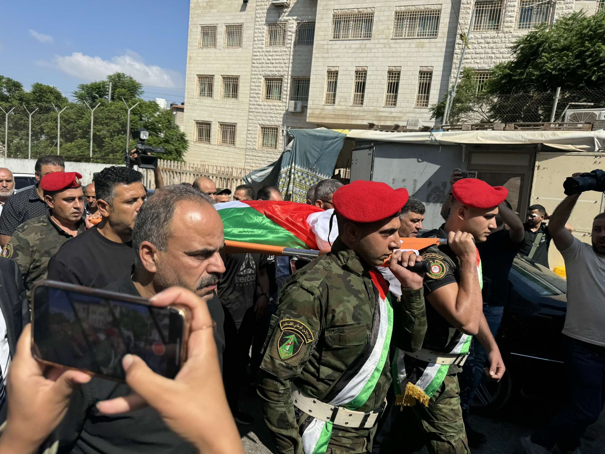 تشييع الشهيدة بانا بكر.jpg