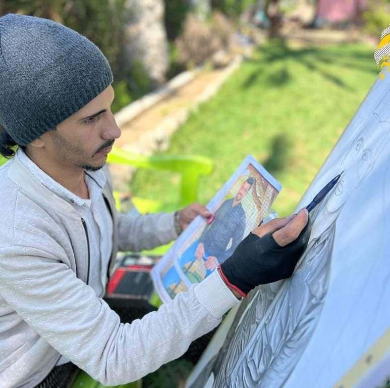 الفنان الأصم بلال أبو نحل من غزة  (1).jpg