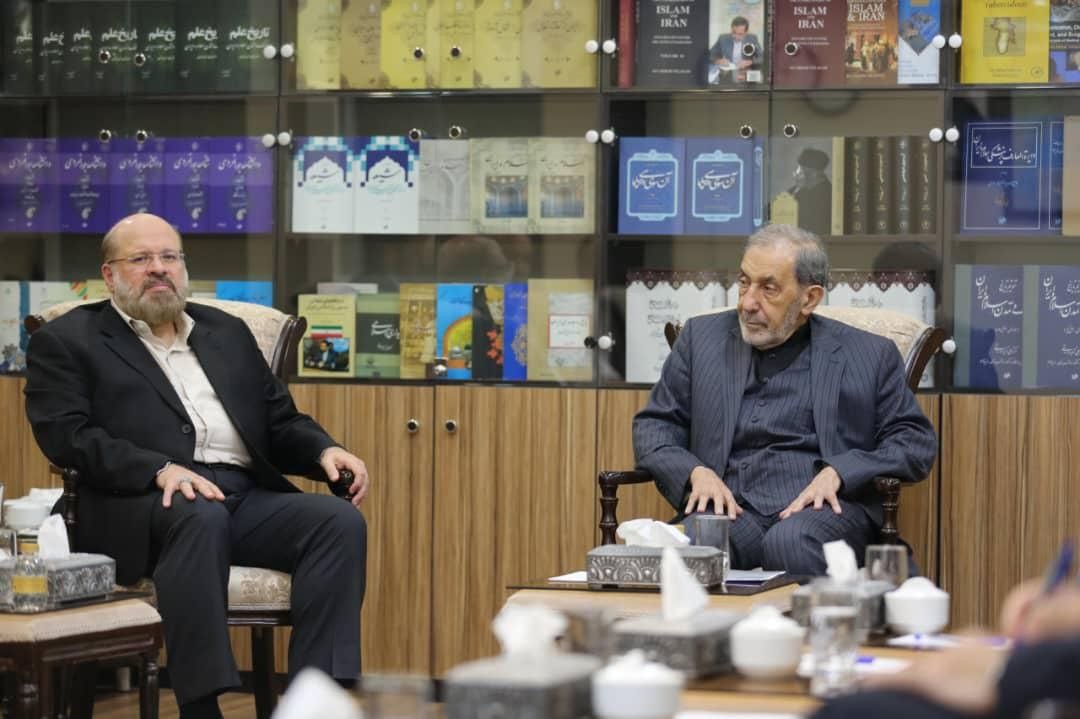 لقاء ممثلي حماس والجهاد مع المستشار الإيراني  (2).jpg