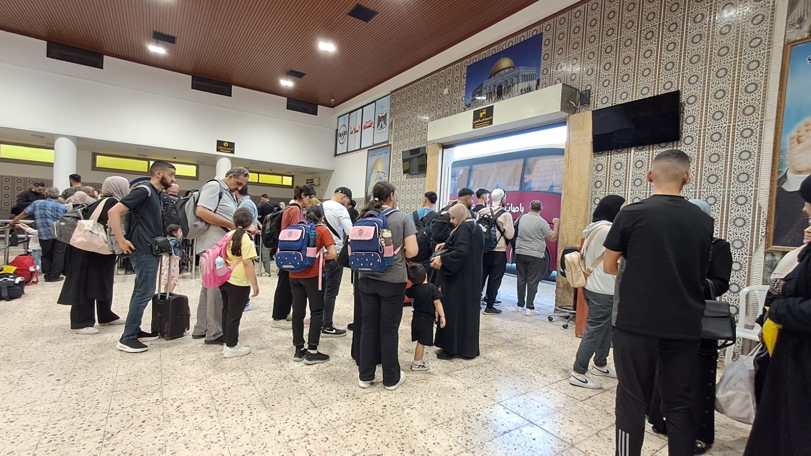 جسر الكرامة.jpg