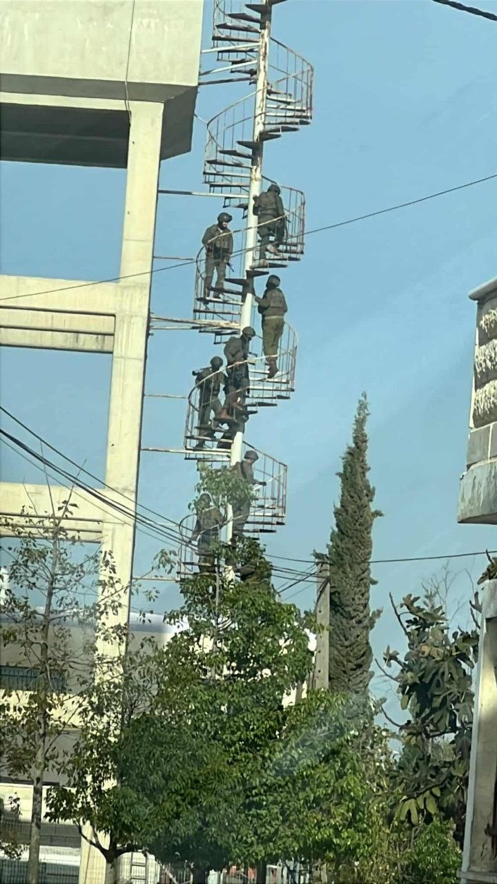 5284990011608599321.jpg