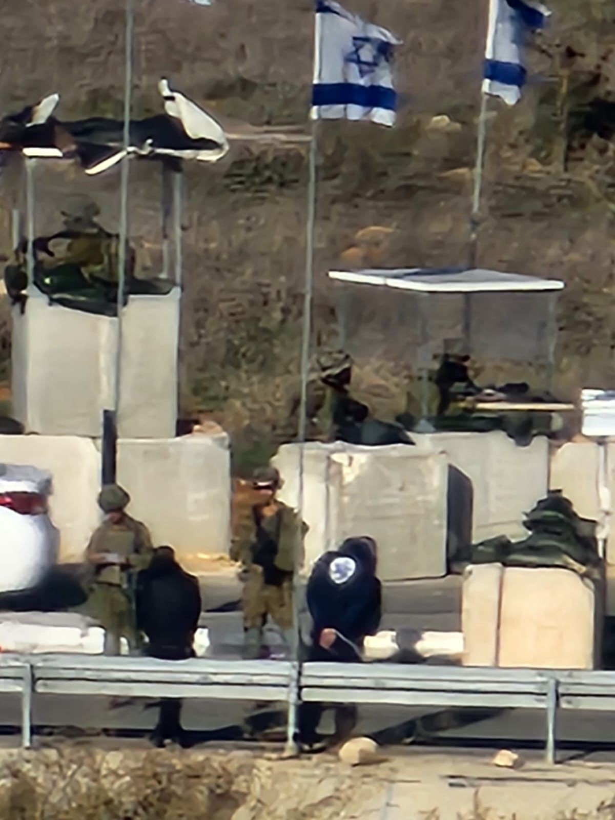 اعتقال مسعفين برام الله  (1).jpeg