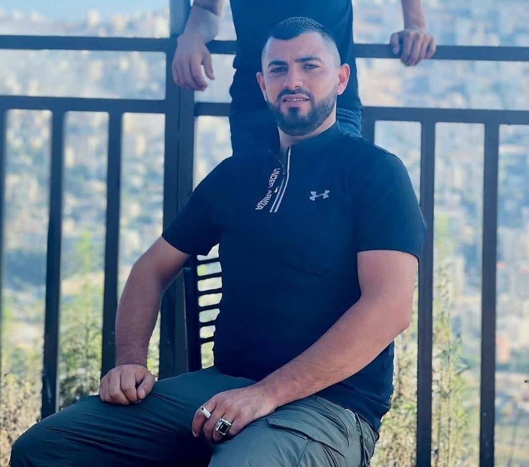 أسامة عابد.jpg