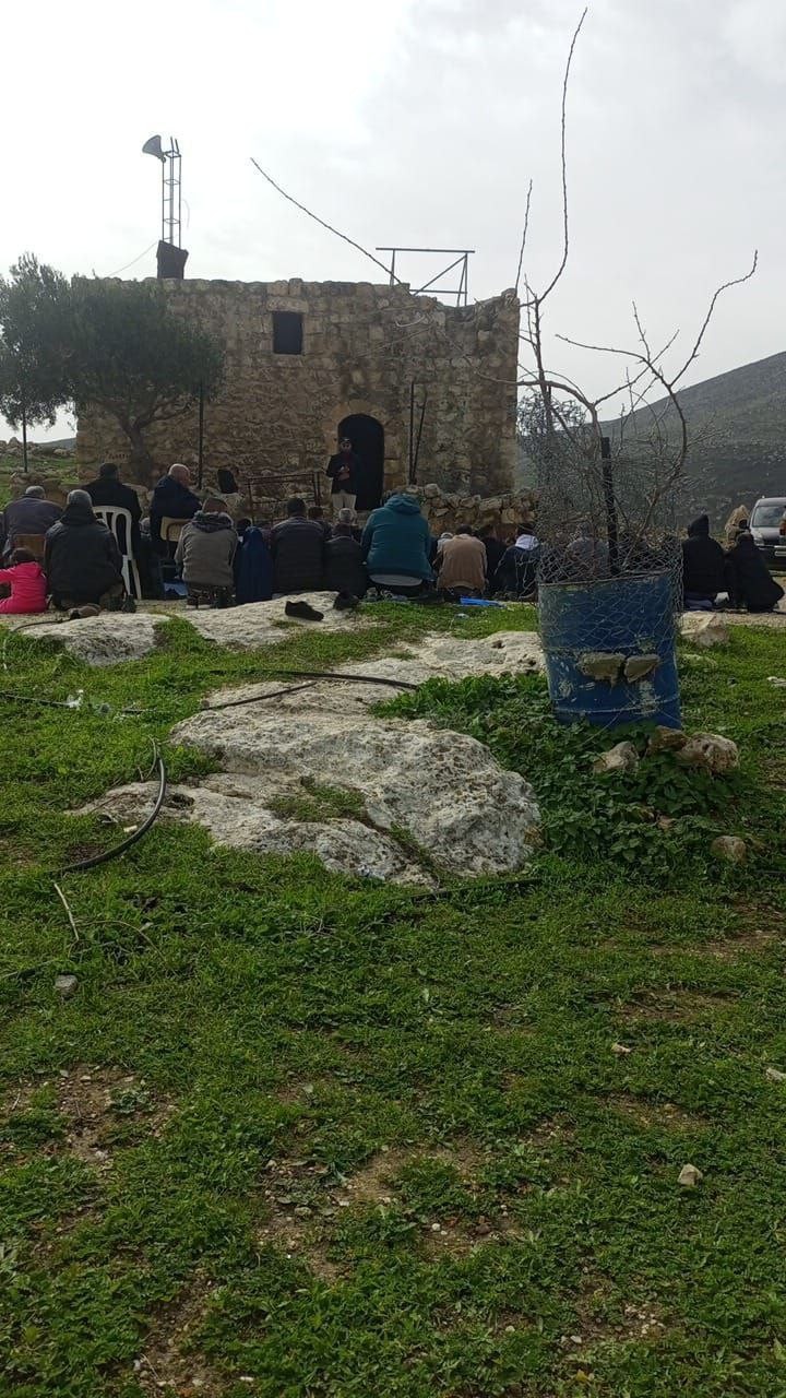 طانة.jpg