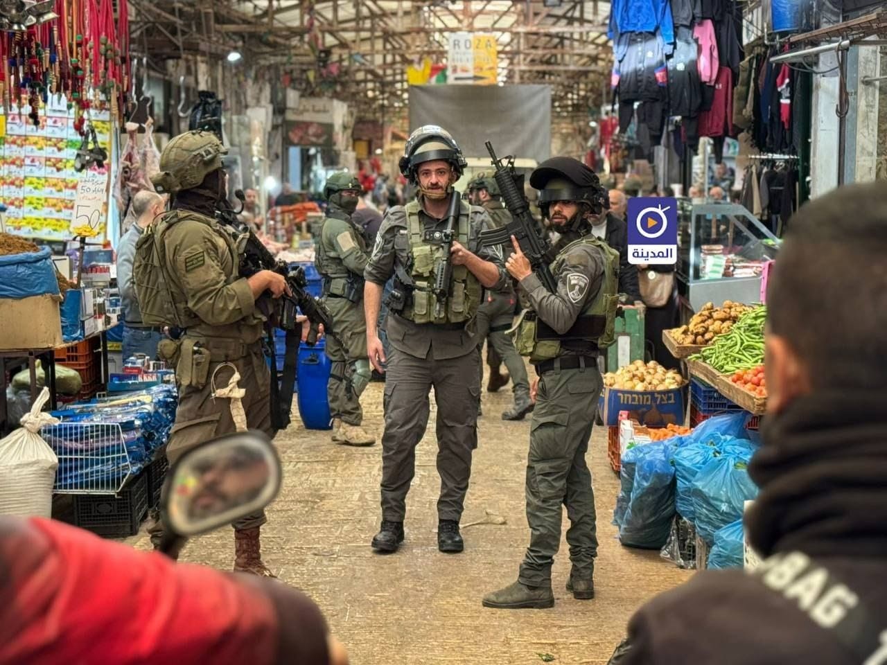 قوات الاحتلال تقتحم نابلس (2).jpeg