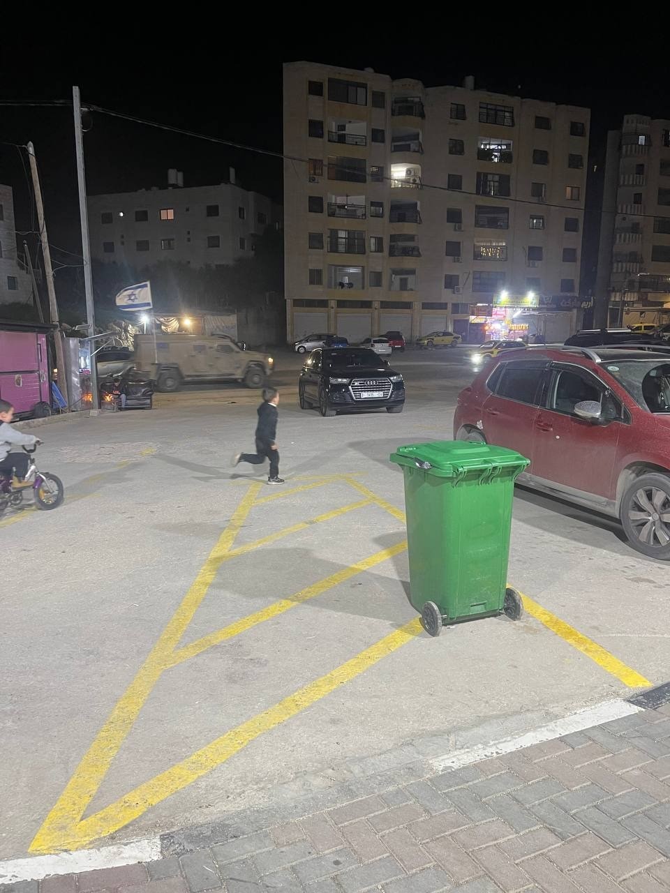 اقتحام.jpg