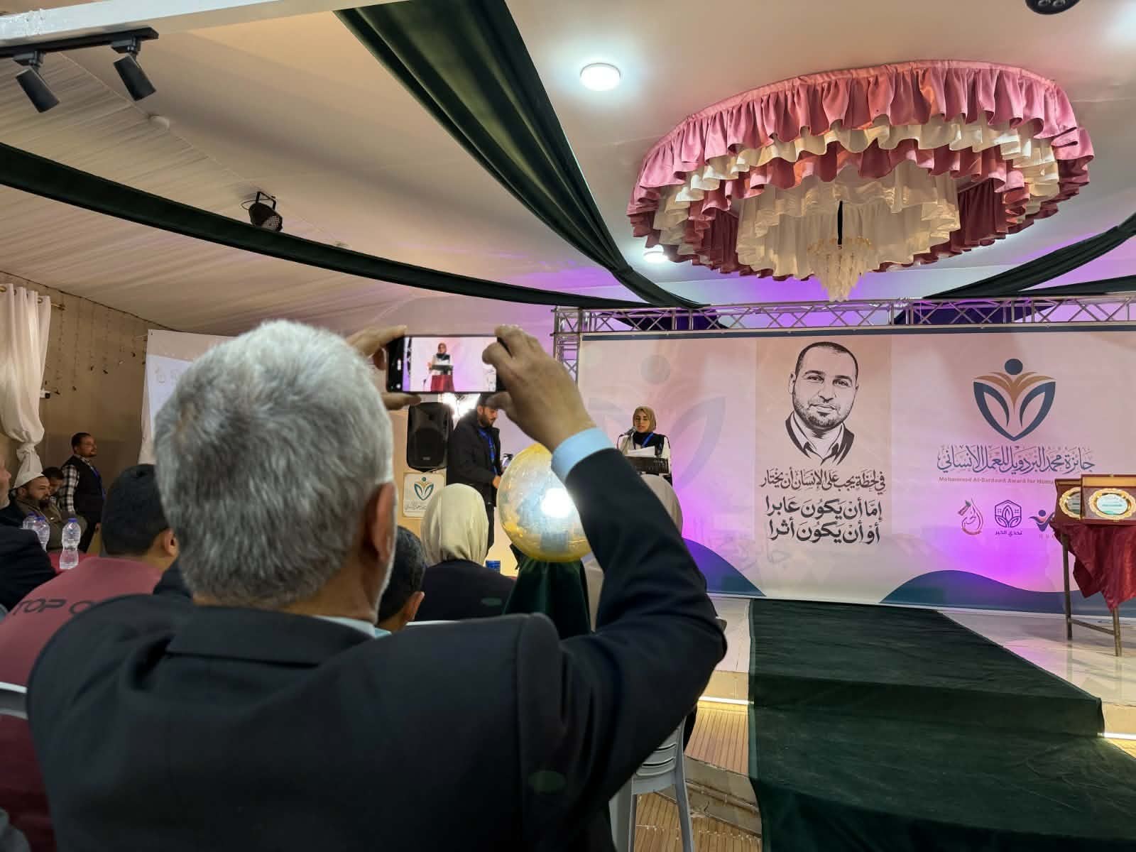 اثر1.jpg