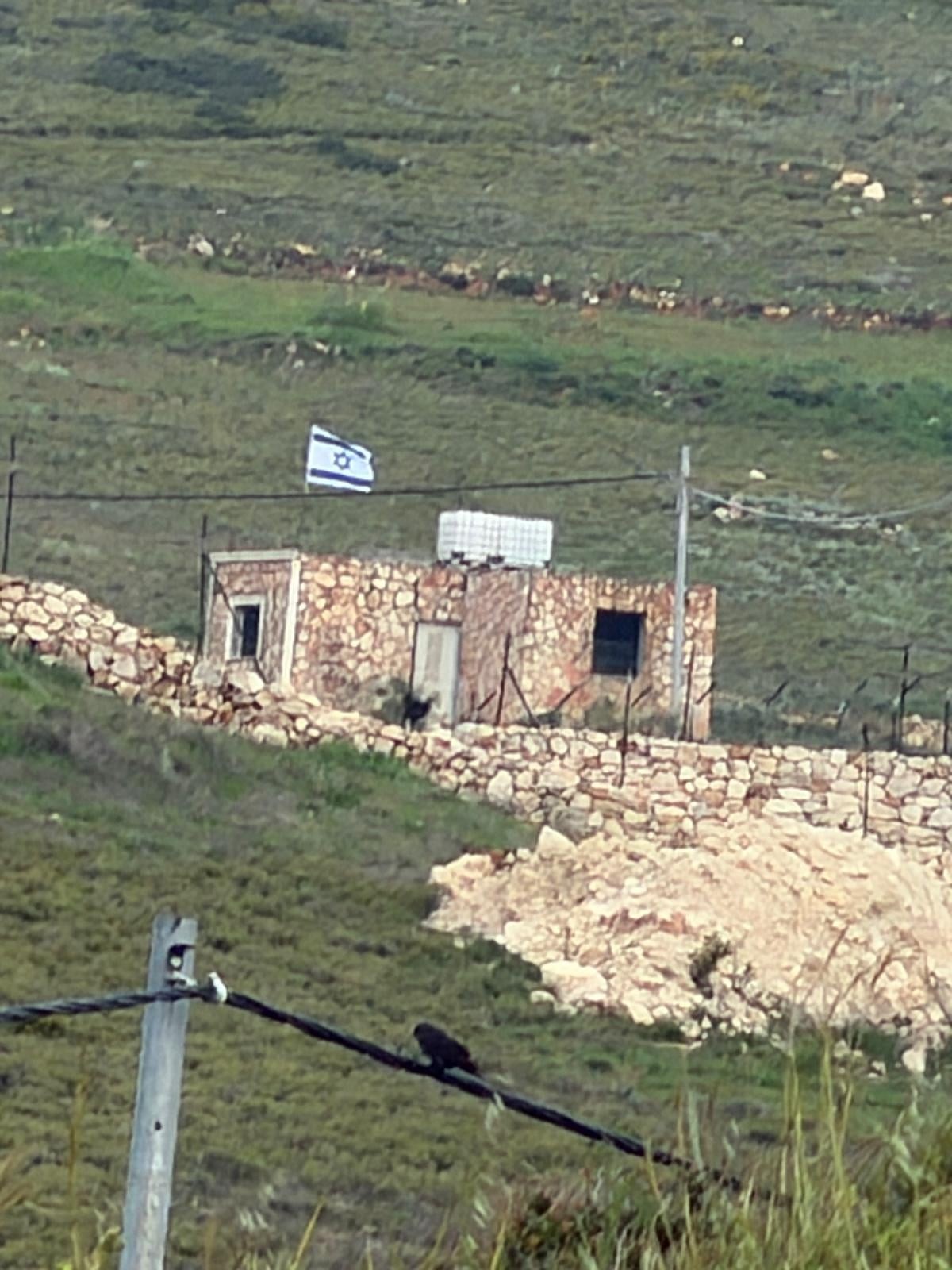 اعتداء مستوطنين في بيت امرين (5).jpg
