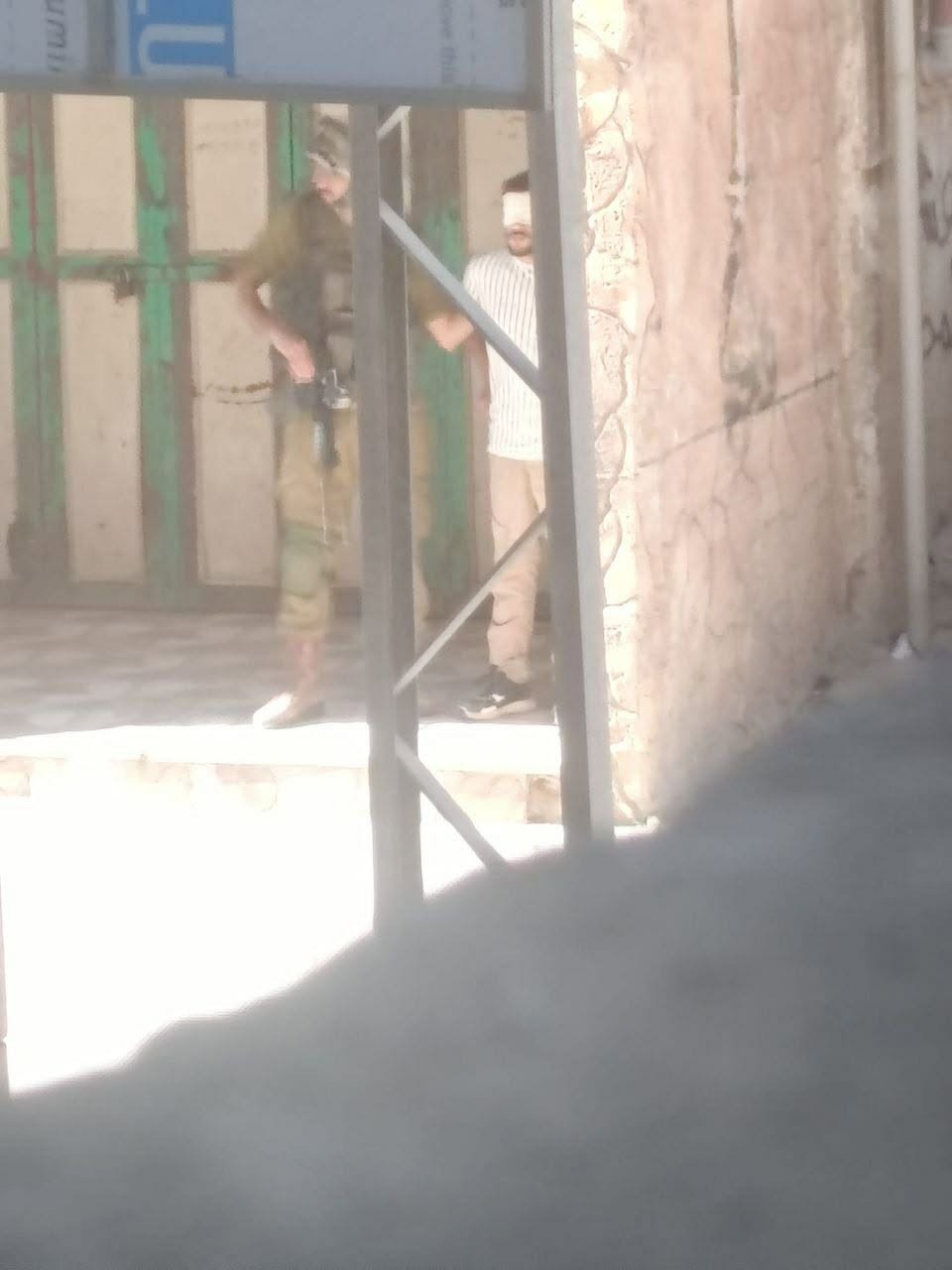اعتقال.jpg