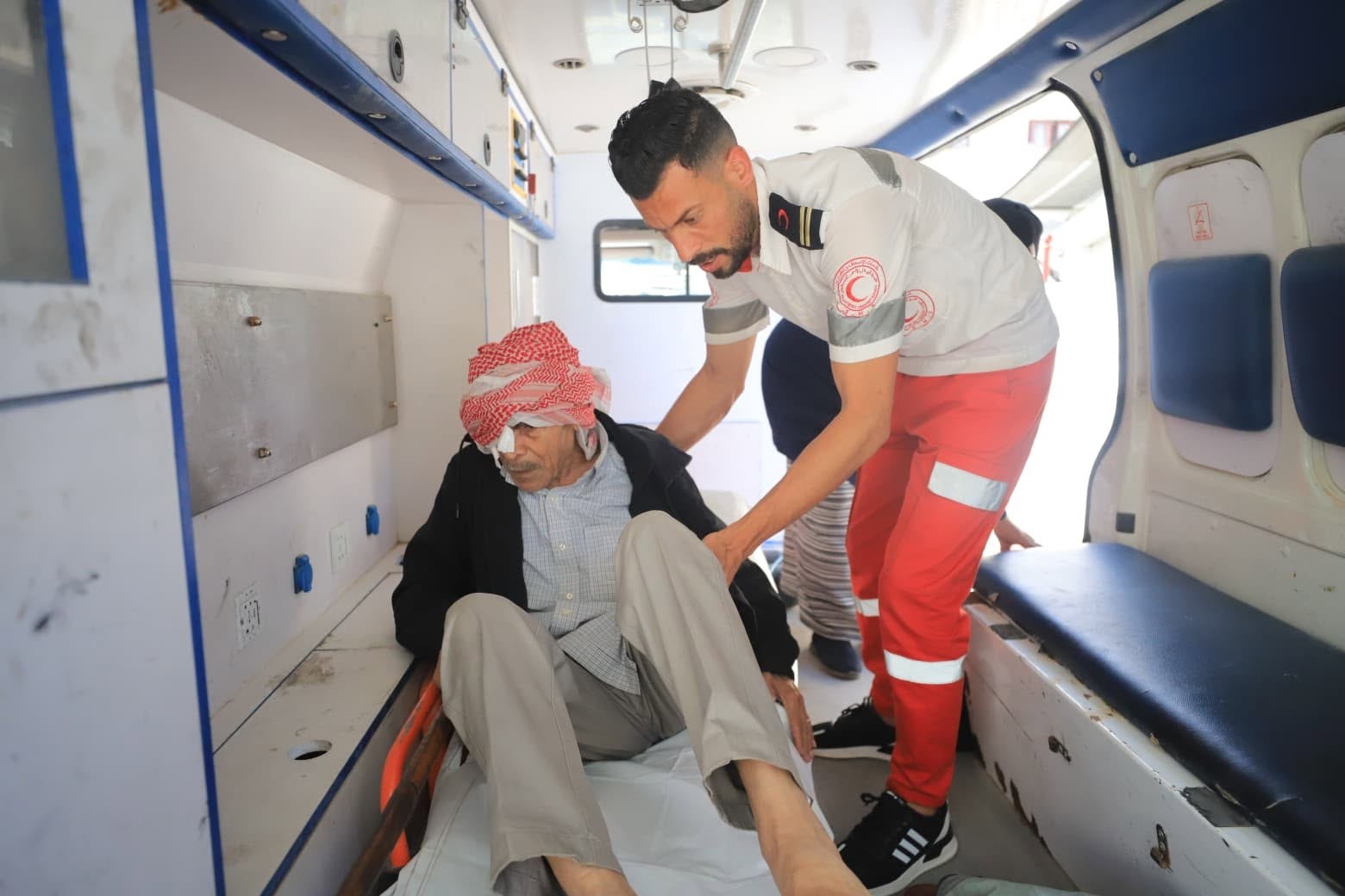 إجلاء مرضى غزة.jpg